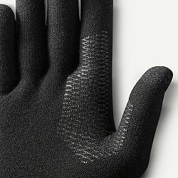 FORCLAZ Bezšvové spodné rukavice na horskú turistiku MT500 čierne L-XL
