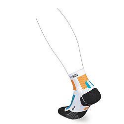 KIPRUN Bežecké ponožky RUN900 X bielo-oranžové 45-47