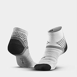 QUECHUA Turistické ponožky Hike 900 polovysoké sivé 2 páry šedá 43-46